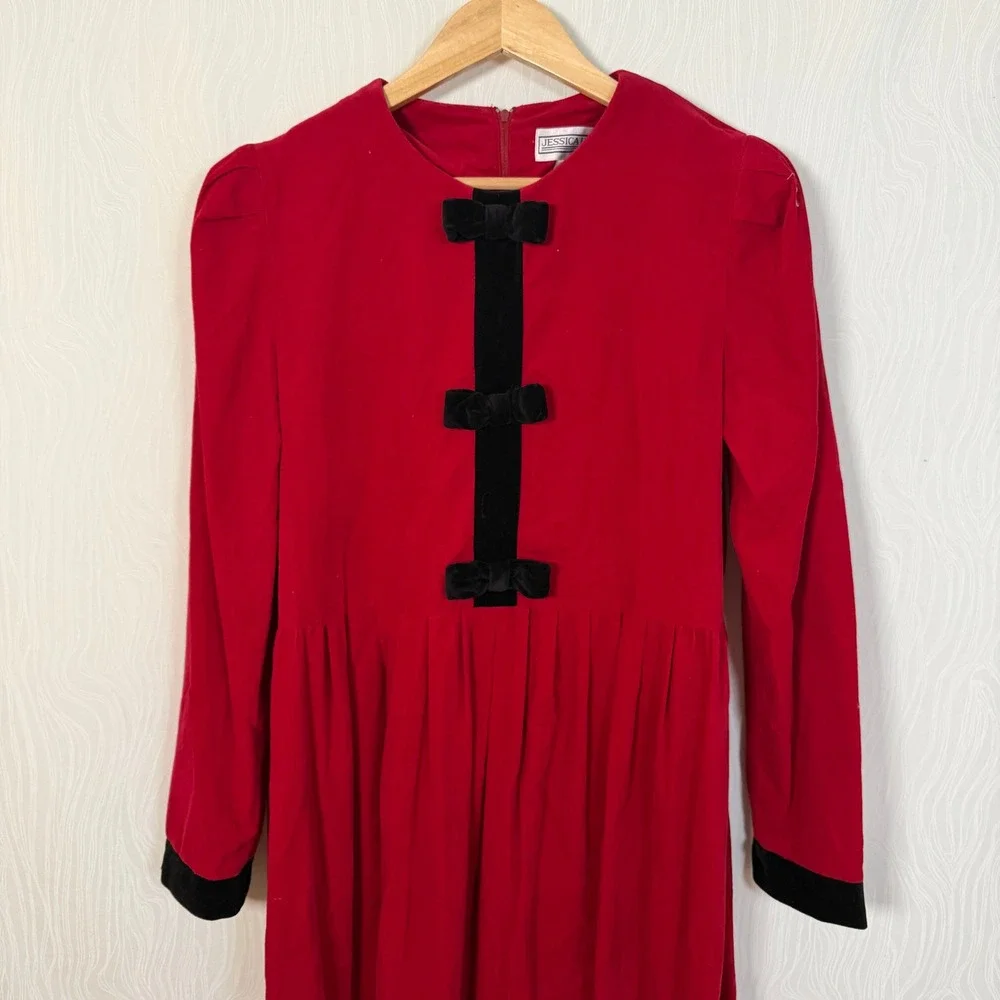 Jessica Howard Dress Womens 10 Red Excellent Corduroy Velvet Bows Holiday Midi